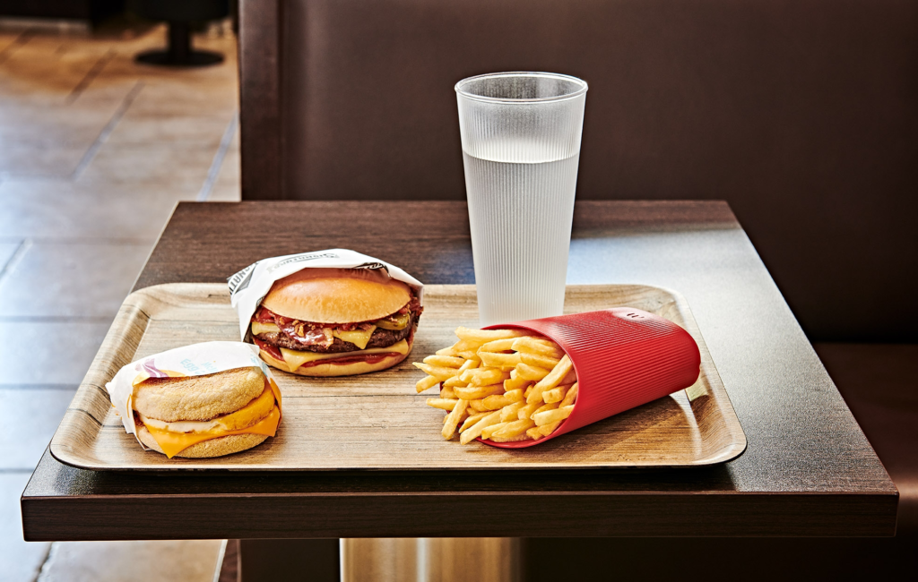 Reusable packaging at French McDonald's
